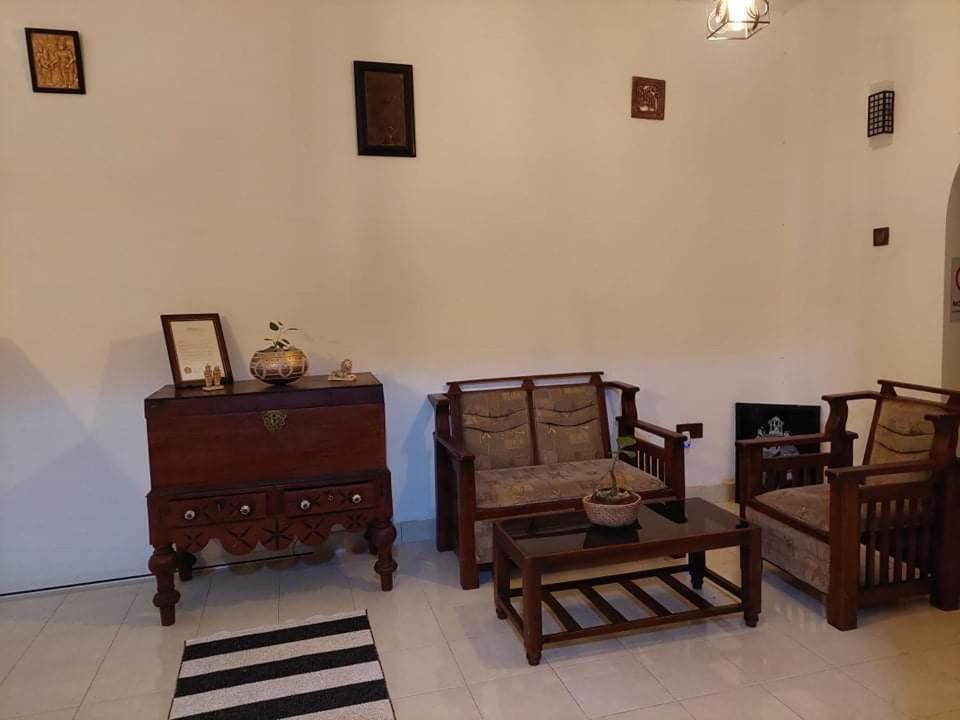 Kingcity Resort 阿努拉德普勒 外观 照片
